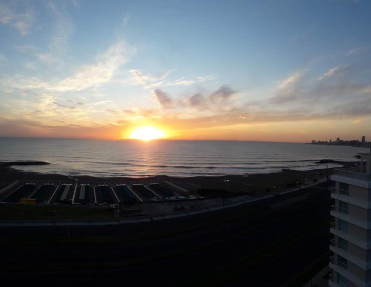 Apartmán Frente Al Mar Charlone Mar del Plata Exteriér fotografie